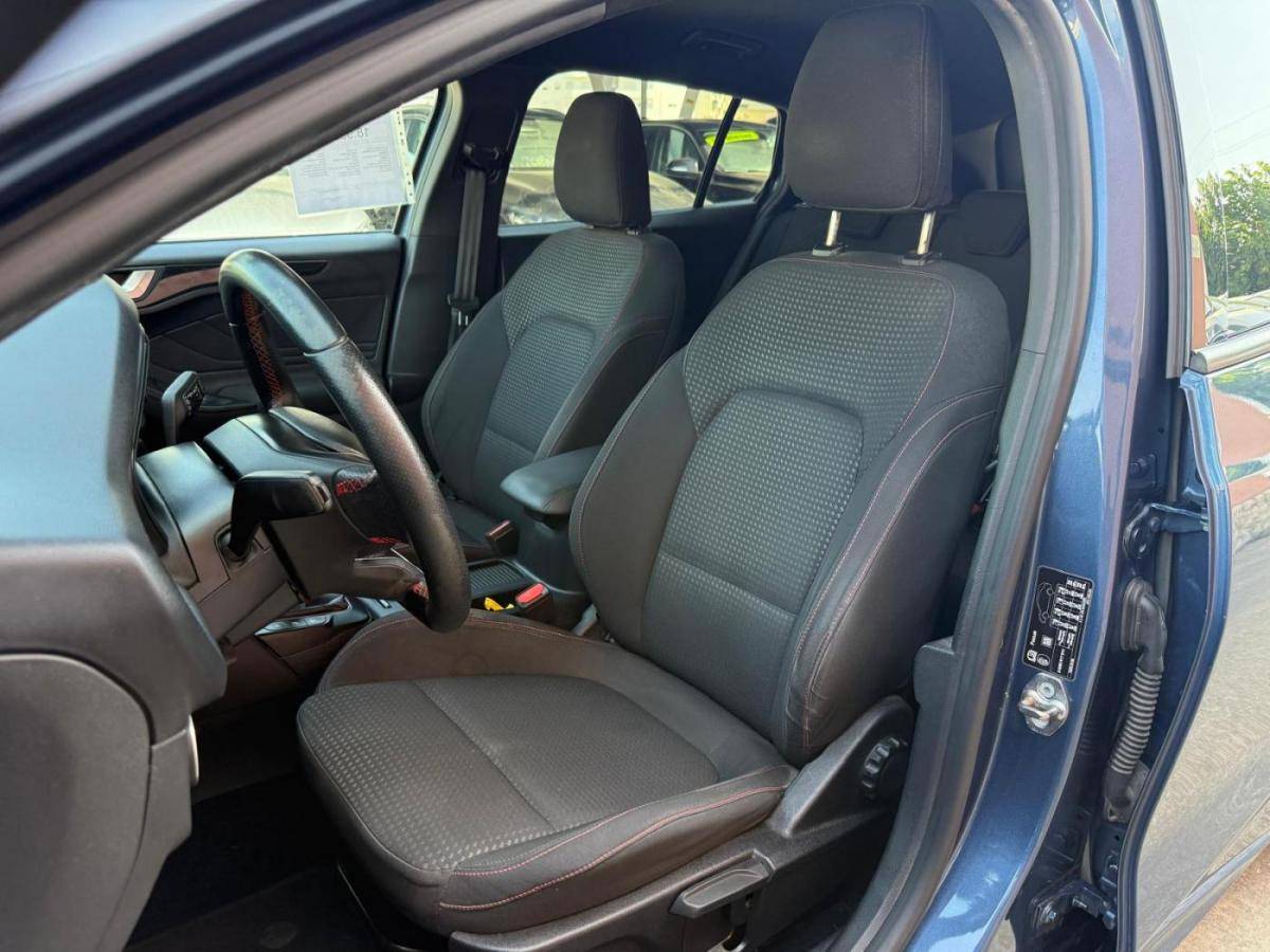 ford-focus-sw-2021-diesel-1499cc