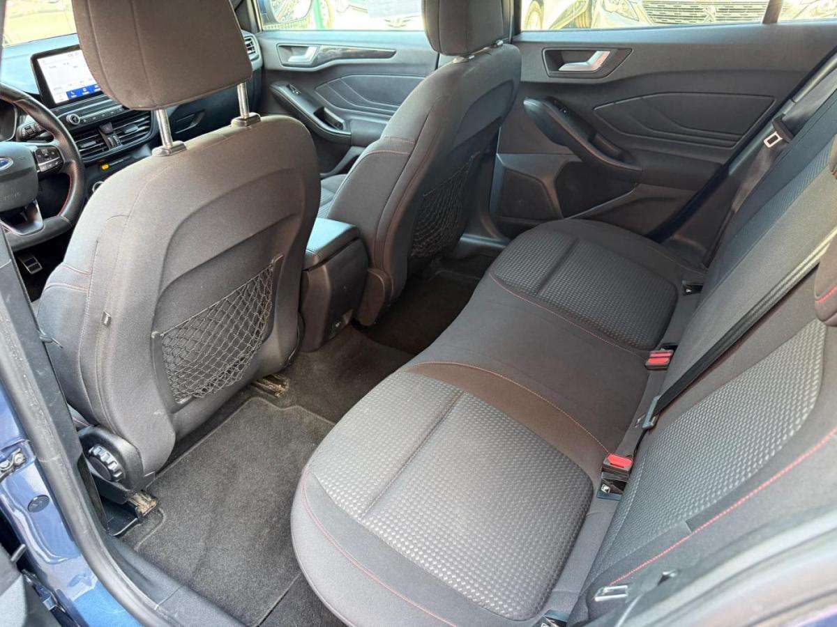 ford-focus-sw-2021-diesel-1499cc