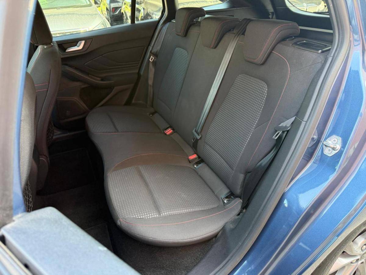 ford-focus-sw-2021-diesel-1499cc