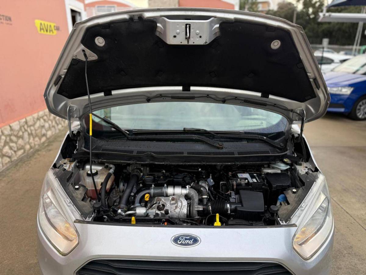 ford-tourneo-courier-2016-diesel-1499cc