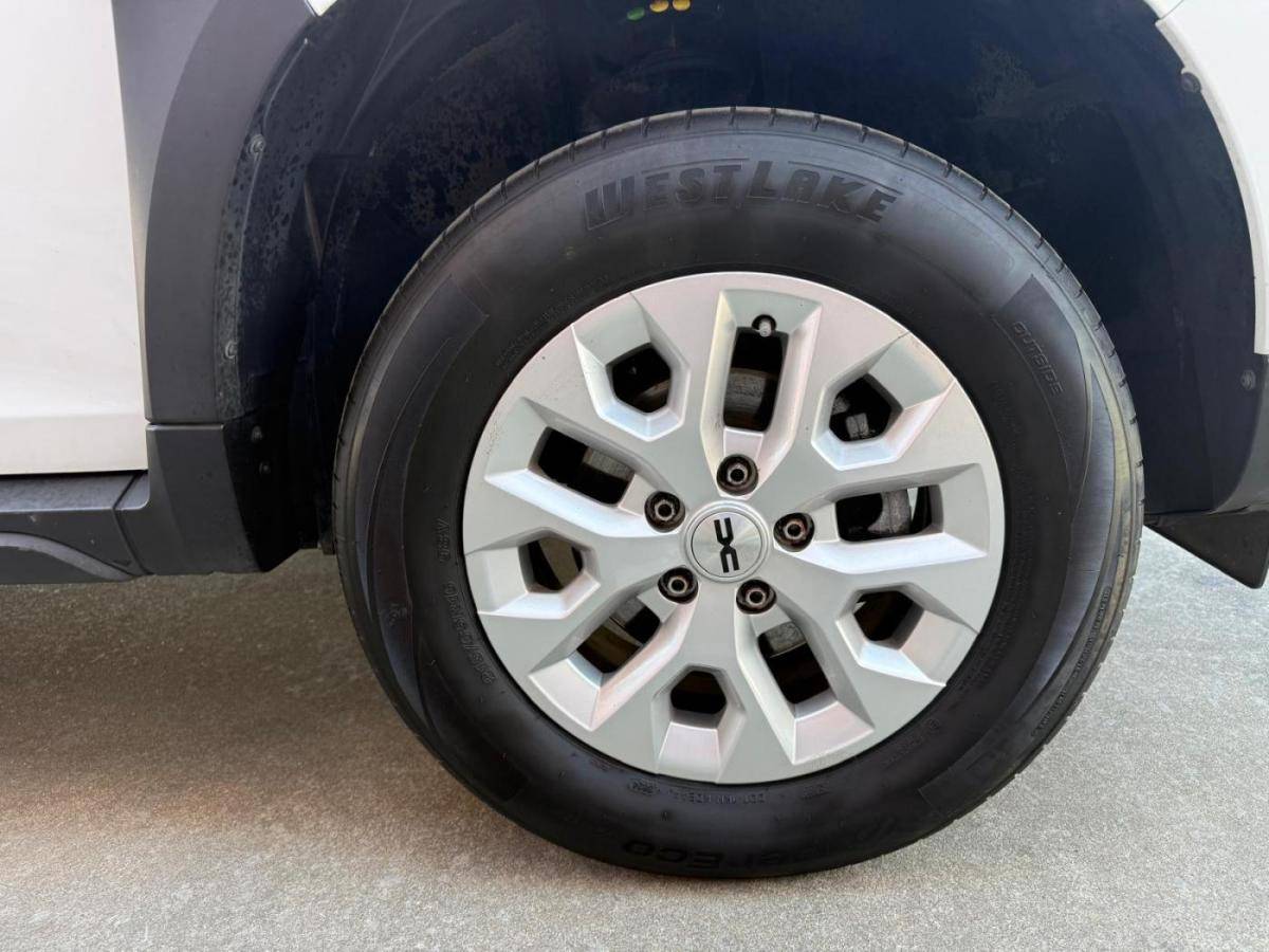 dacia-duster-2023-gpl-999cc