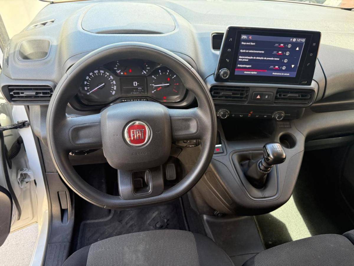 fiat-doblo-2023-diesel-1499cc