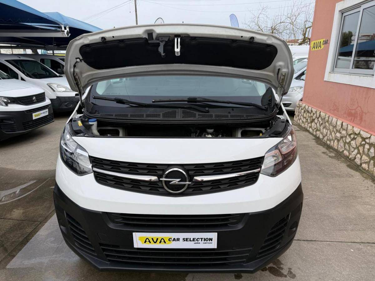 opel-vivaro-2021-diesel-1499cc