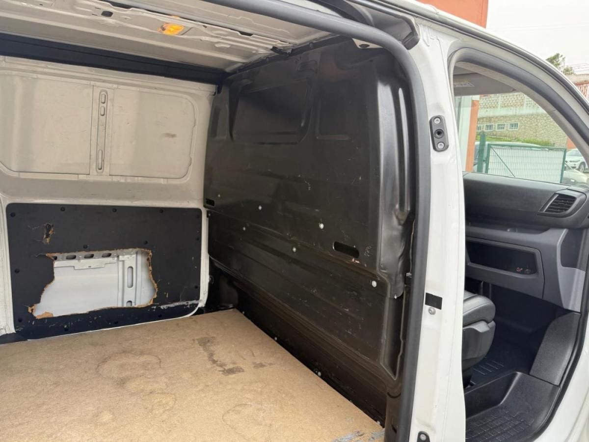 opel-vivaro-2021-diesel-1499cc