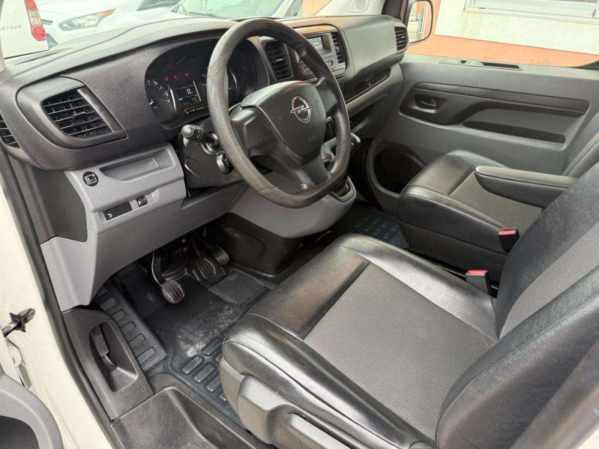 opel-vivaro-2021-diesel-1499cc