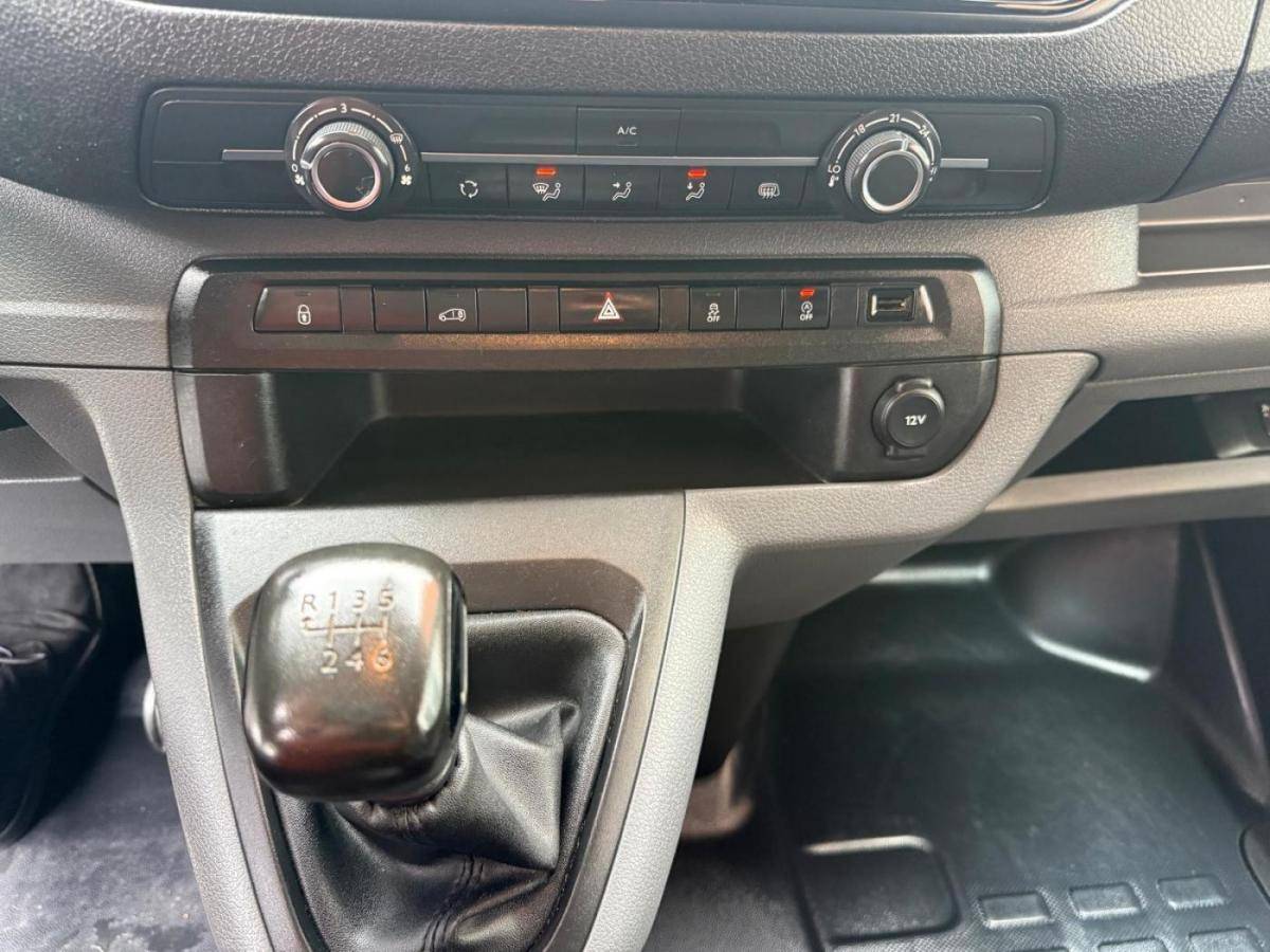 opel-vivaro-2021-diesel-1499cc