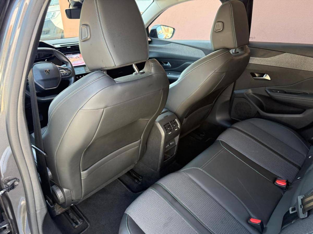 peugeot-308-sw-2022-diesel-1499cc