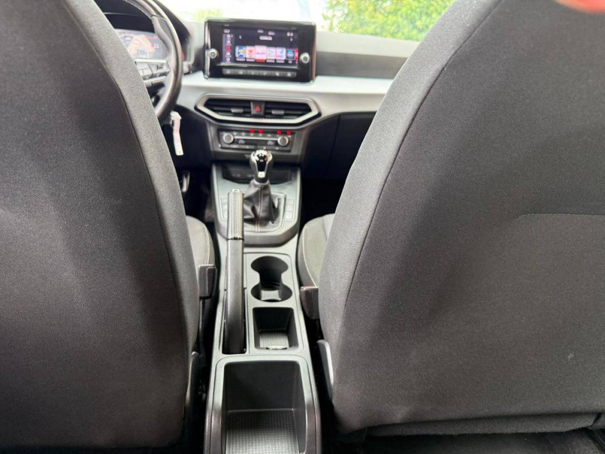 seat-ibiza-2024-gasolina-999cc