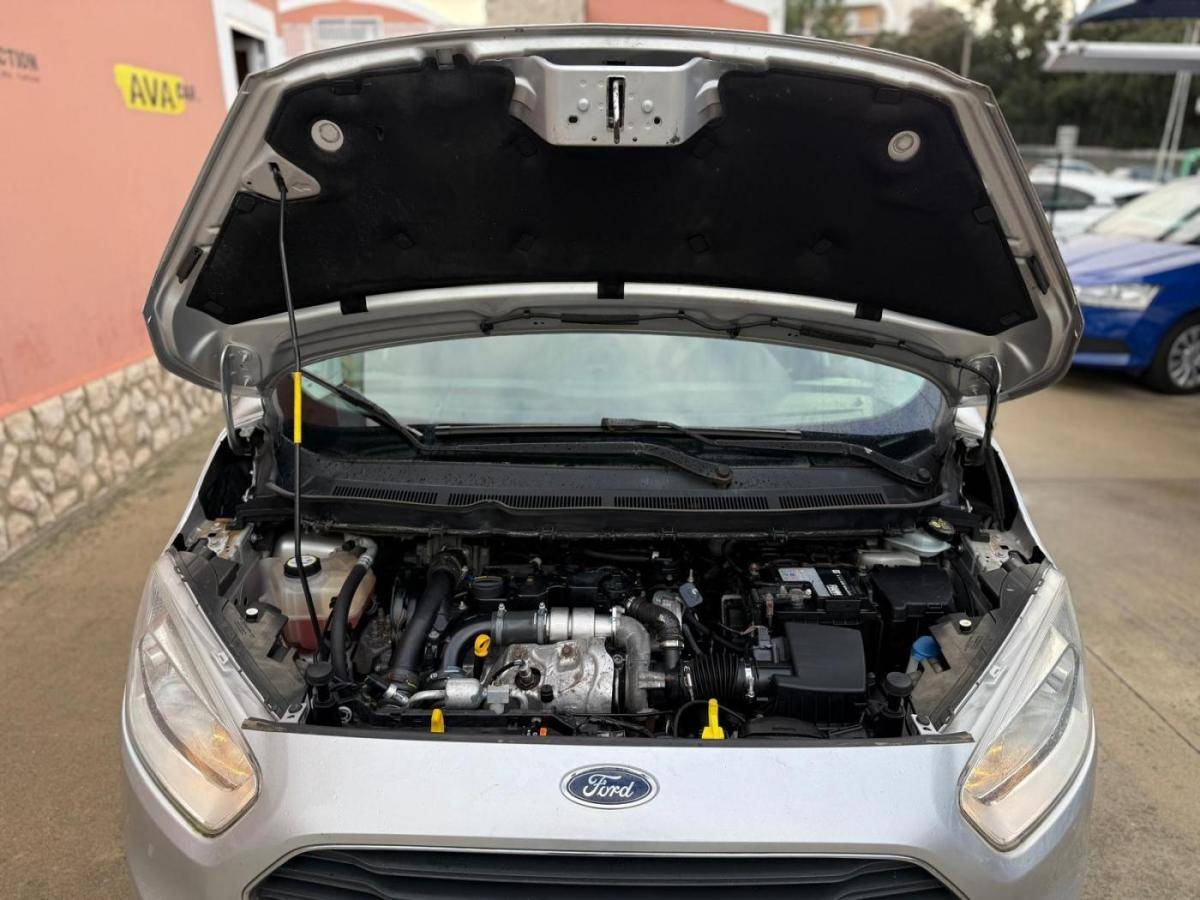 ford-tourneo-courier-2016-diesel-1499cc