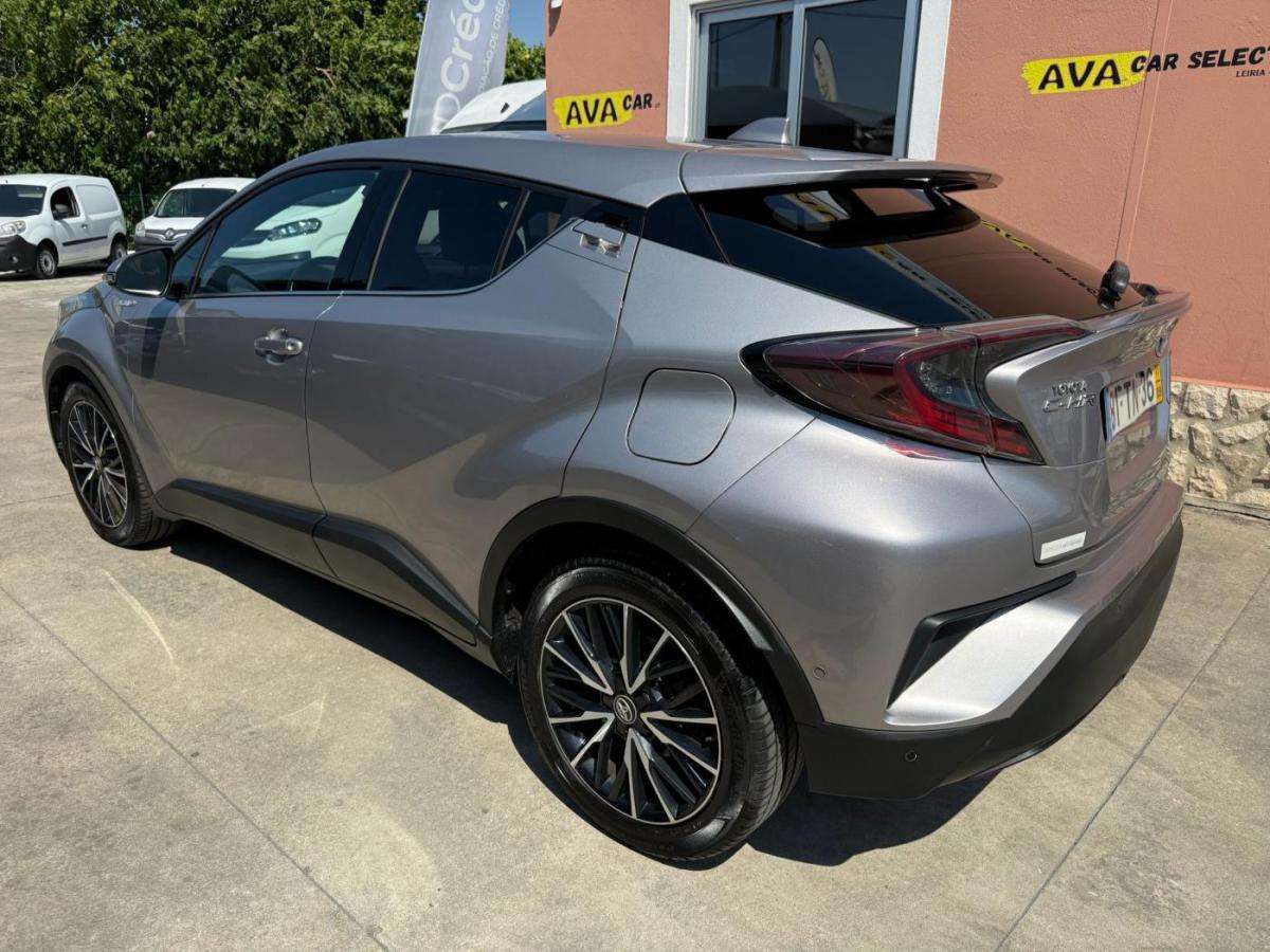 toyota-c-hr-2017-hibrido-a-gasolina-1798cc