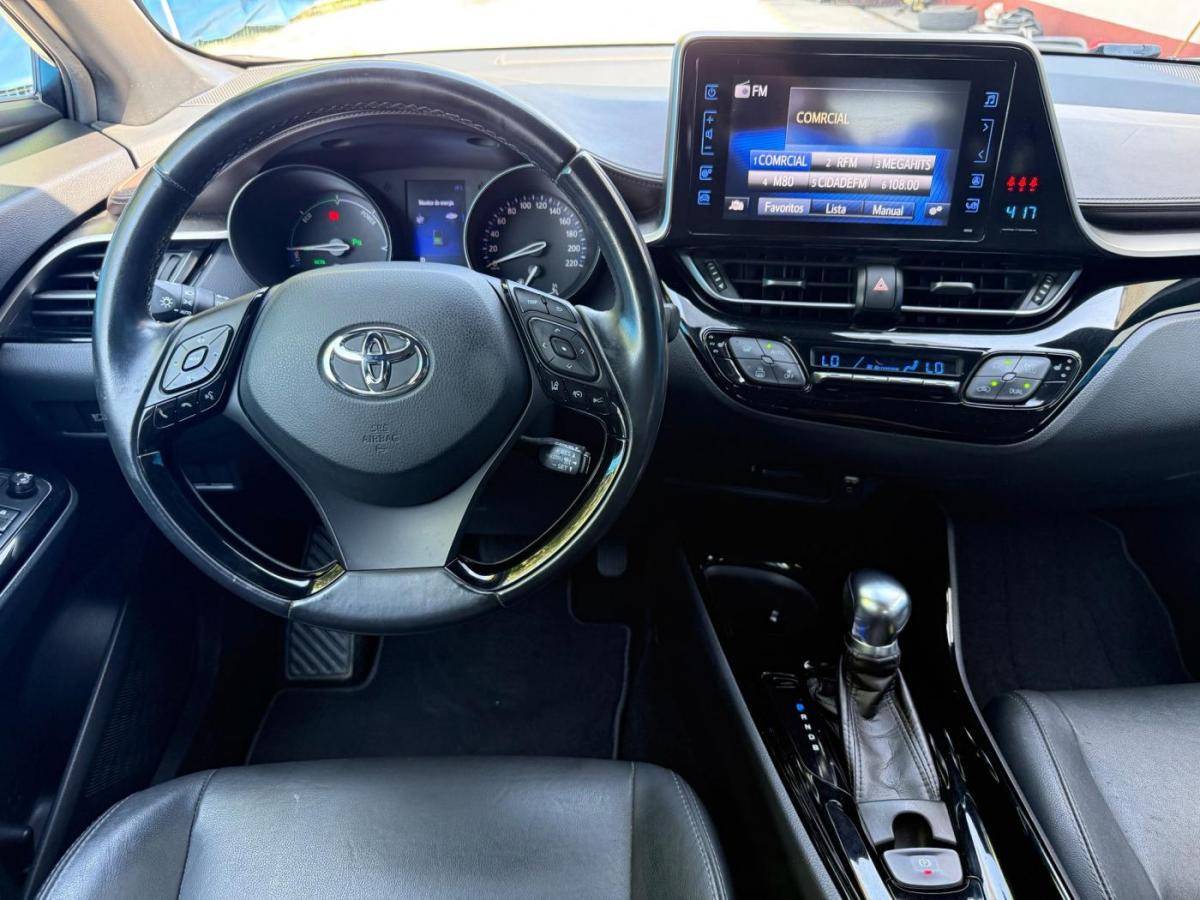 toyota-c-hr-2017-hibrido-a-gasolina-1798cc