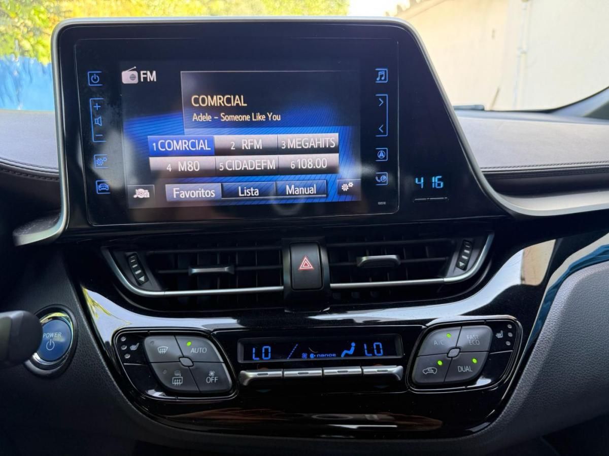 toyota-c-hr-2017-hibrido-a-gasolina-1798cc