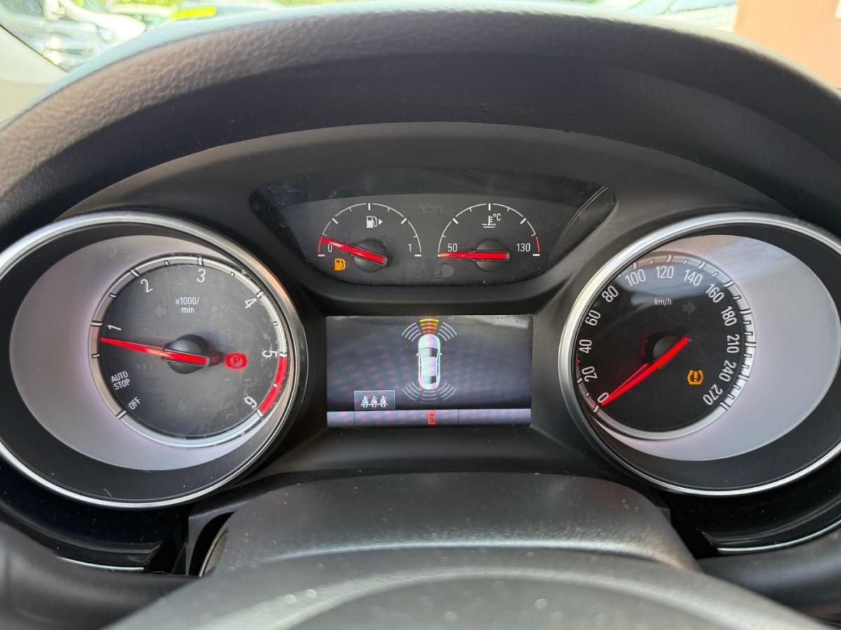 opel-astra-2016-diesel-1598cc