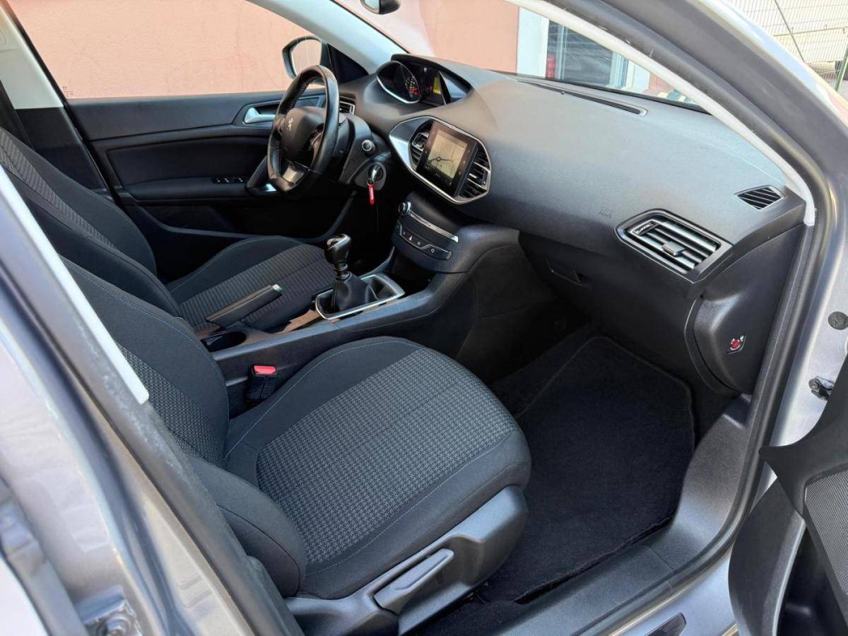 peugeot-308-sw-2019-diesel-1499cc