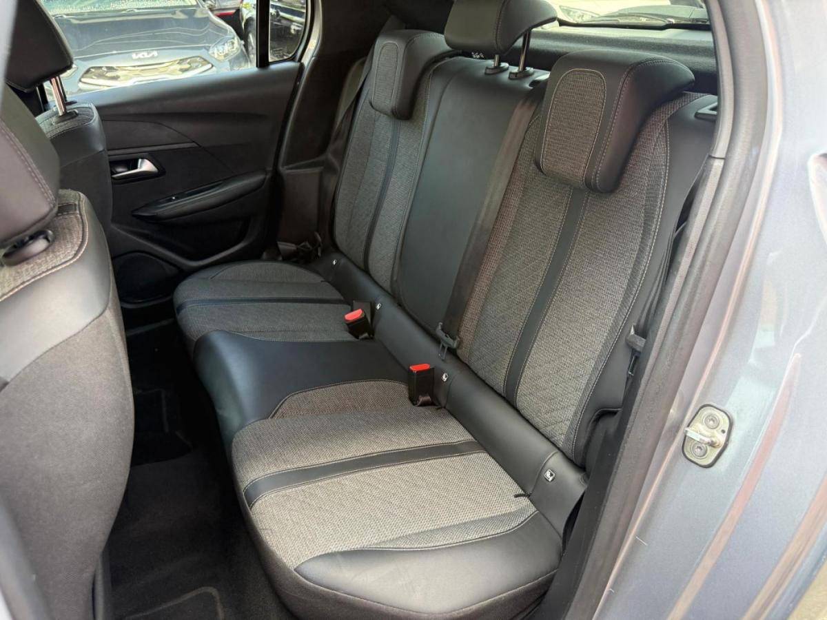 peugeot-208-2024-gasolina-1199cc