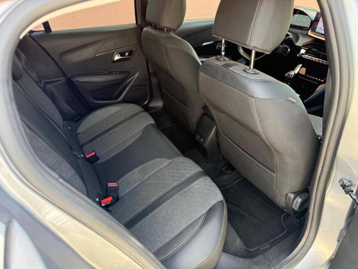 peugeot-208-2024-gasolina-1199cc