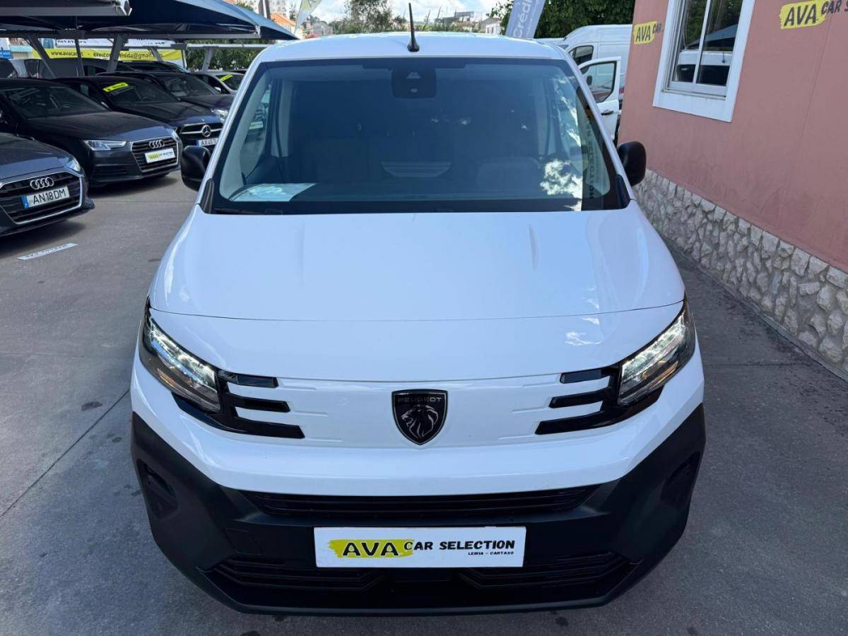 peugeot-partner-2025-diesel-1499cc
