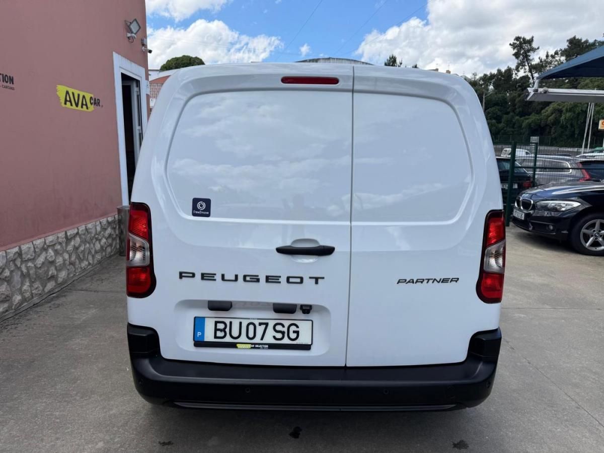 peugeot-partner-2025-diesel-1499cc
