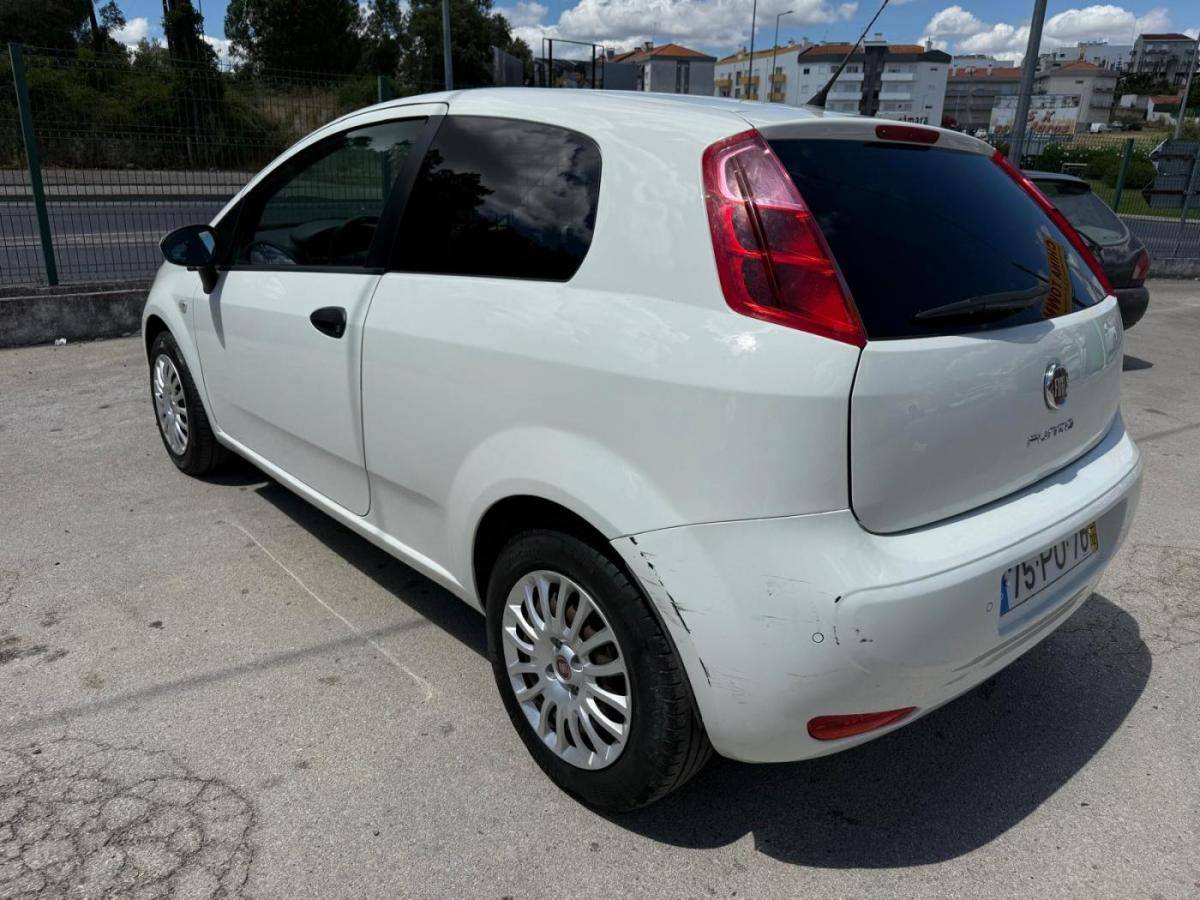 fiat-punto-evo-2015-diesel-1248cc