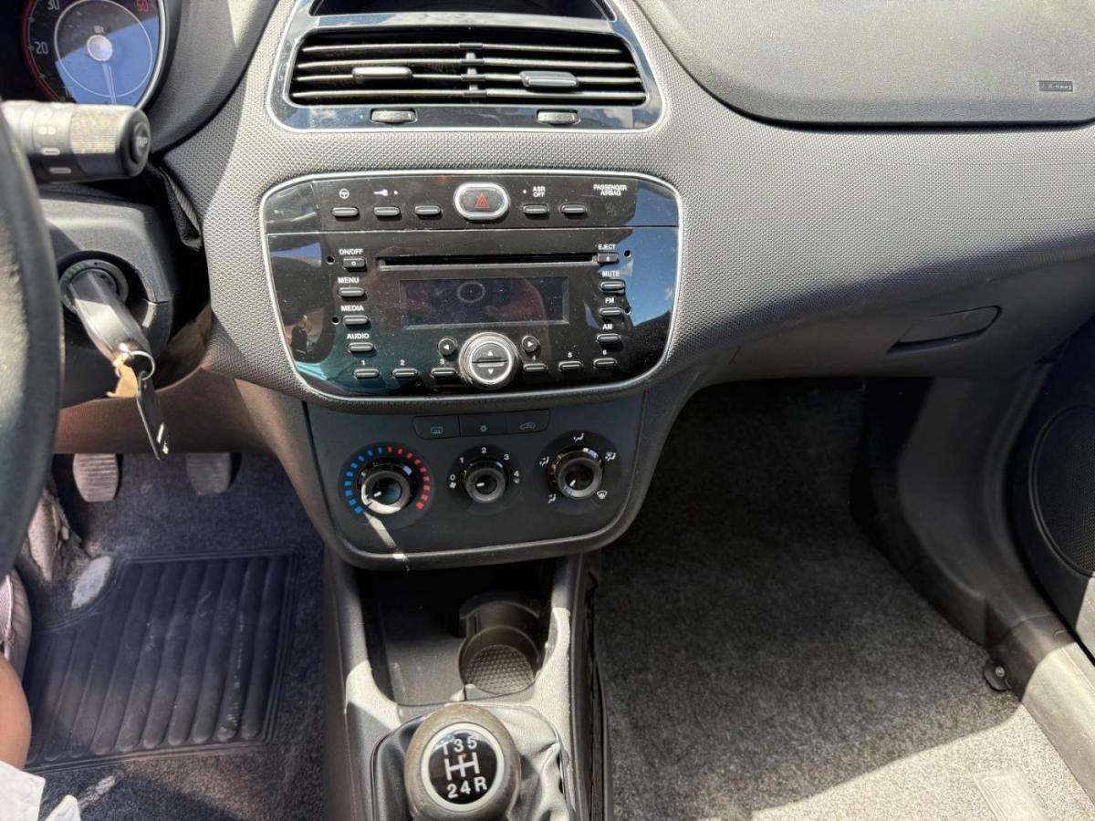 fiat-punto-evo-2015-diesel-1248cc