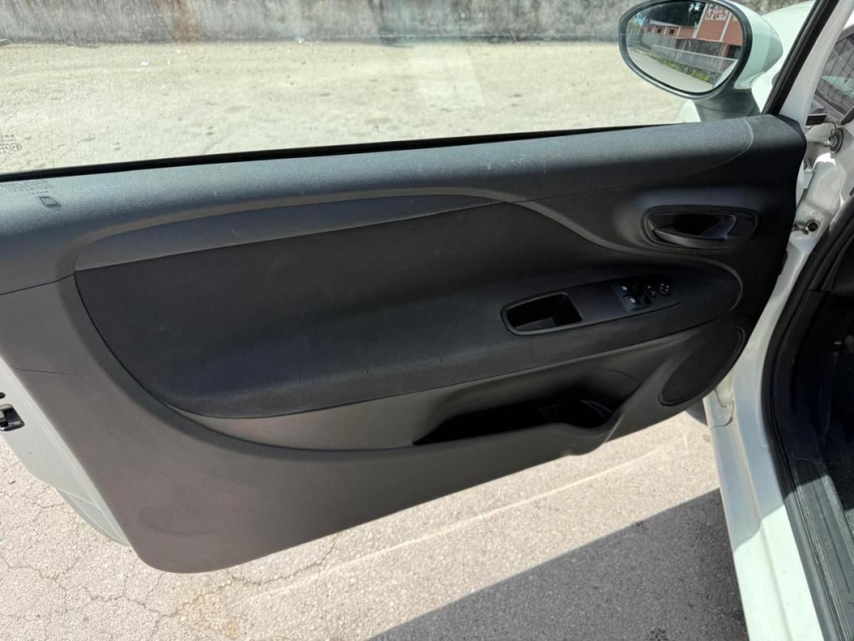 fiat-punto-evo-2015-diesel-1248cc