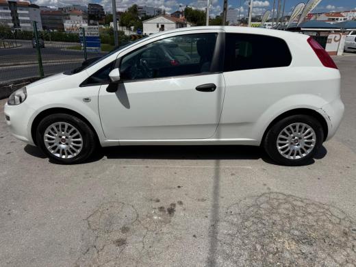 fiat-punto-evo-2015-diesel-1248cc