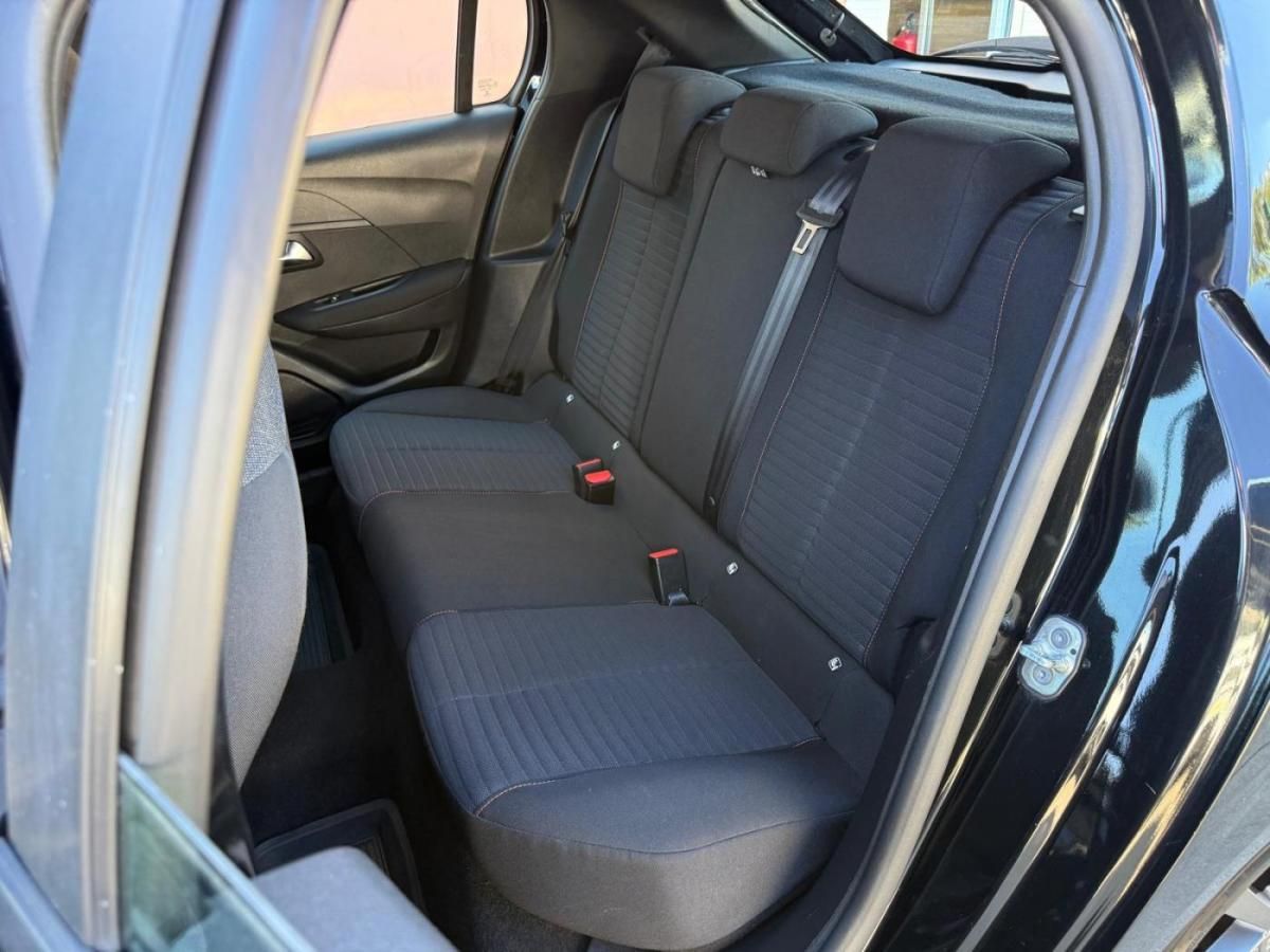 peugeot-208-2022-diesel-0cc