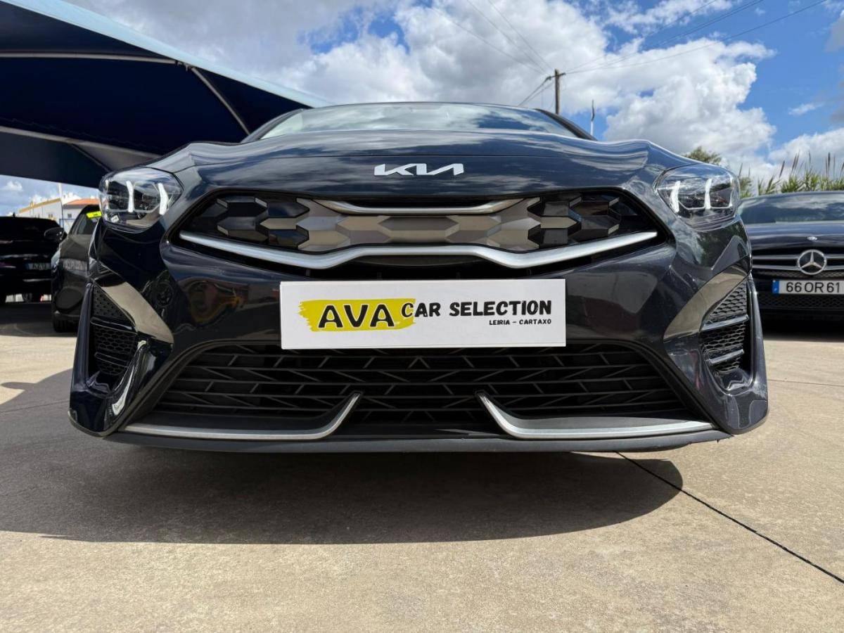 kia-ceed-sw-2022-hibrido-a-gasolina-1580cc