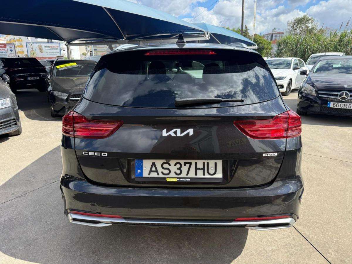 kia-ceed-sw-2022-hibrido-a-gasolina-1580cc