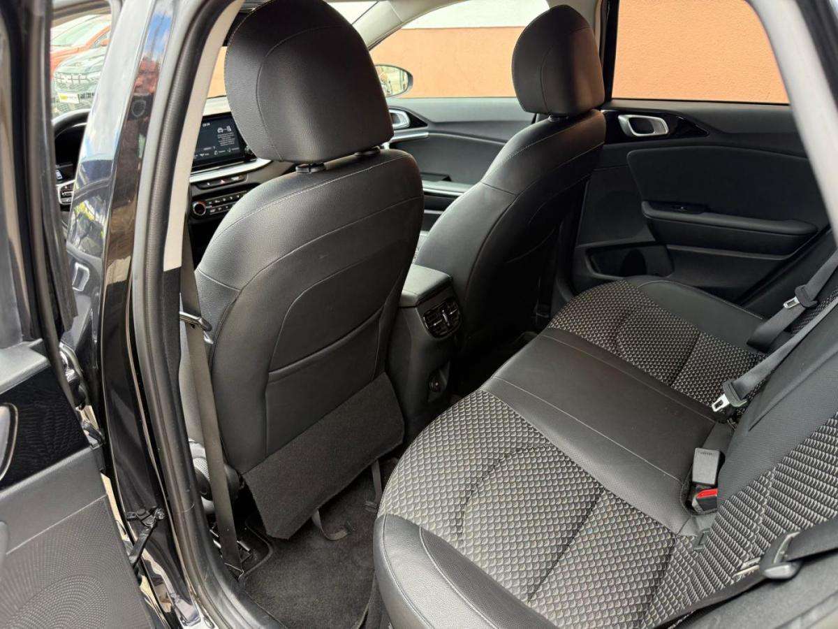 kia-ceed-sw-2022-hibrido-a-gasolina-1580cc
