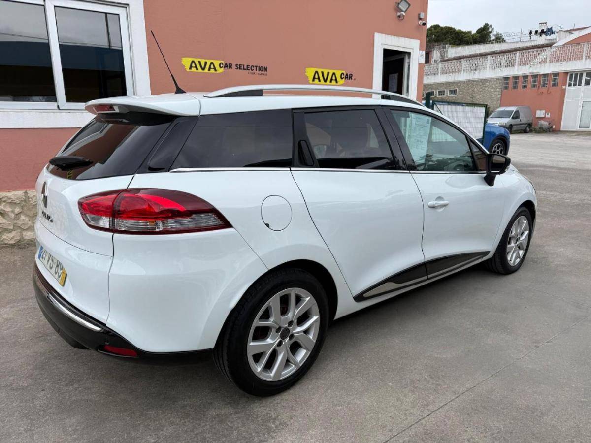 renault-clio-sport-tourer-2018-diesel-1461cc