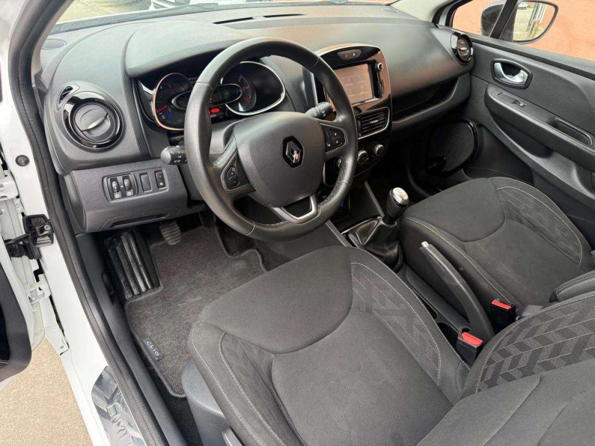 renault-clio-sport-tourer-2018-diesel-1461cc