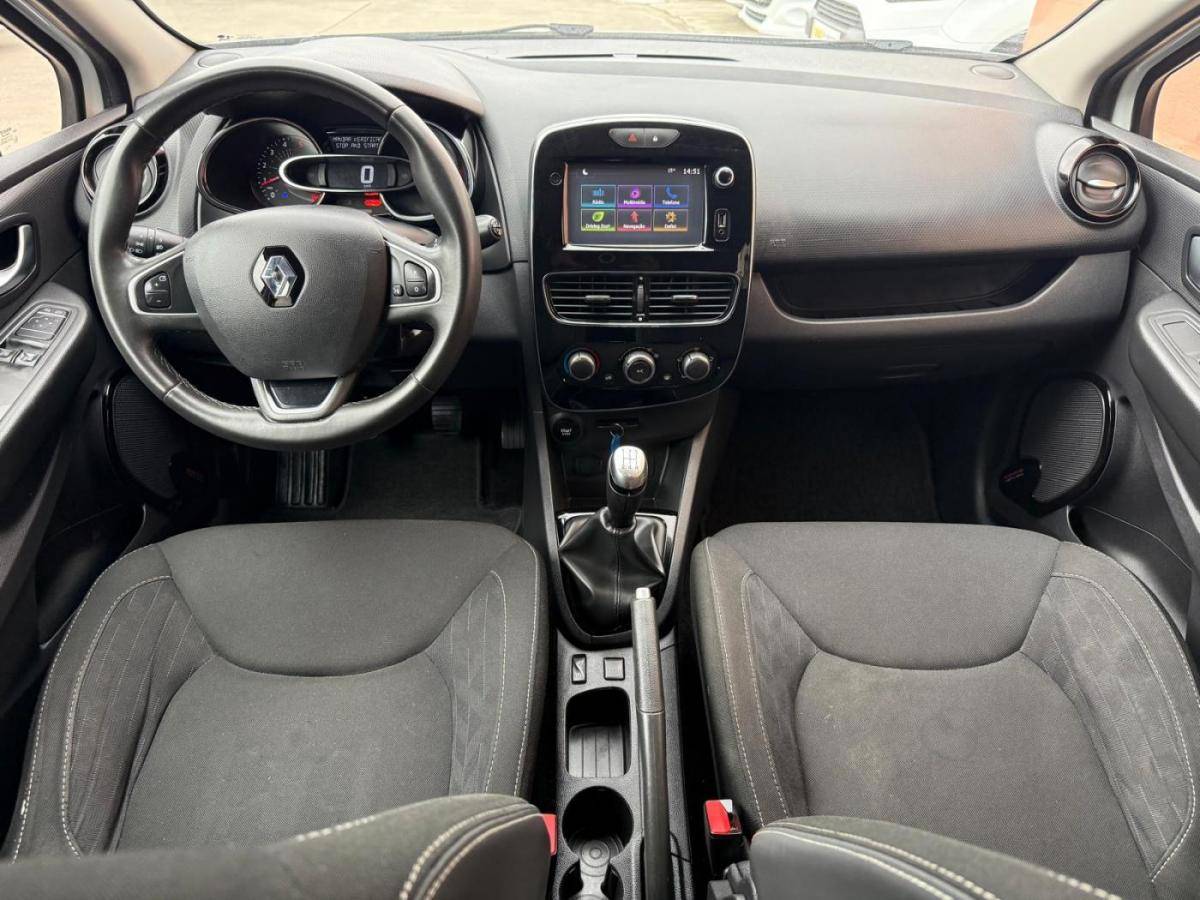 renault-clio-sport-tourer-2018-diesel-1461cc
