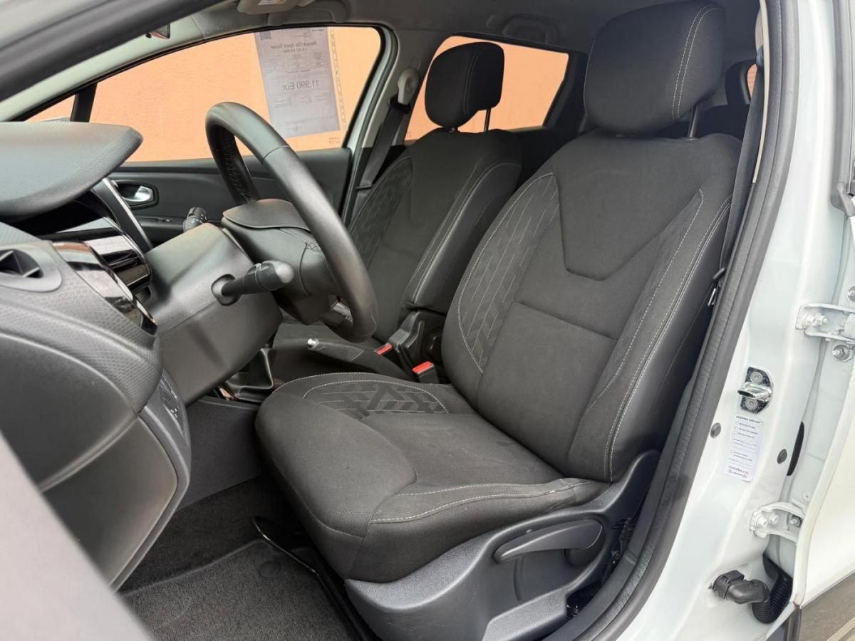 renault-clio-sport-tourer-2018-diesel-1461cc