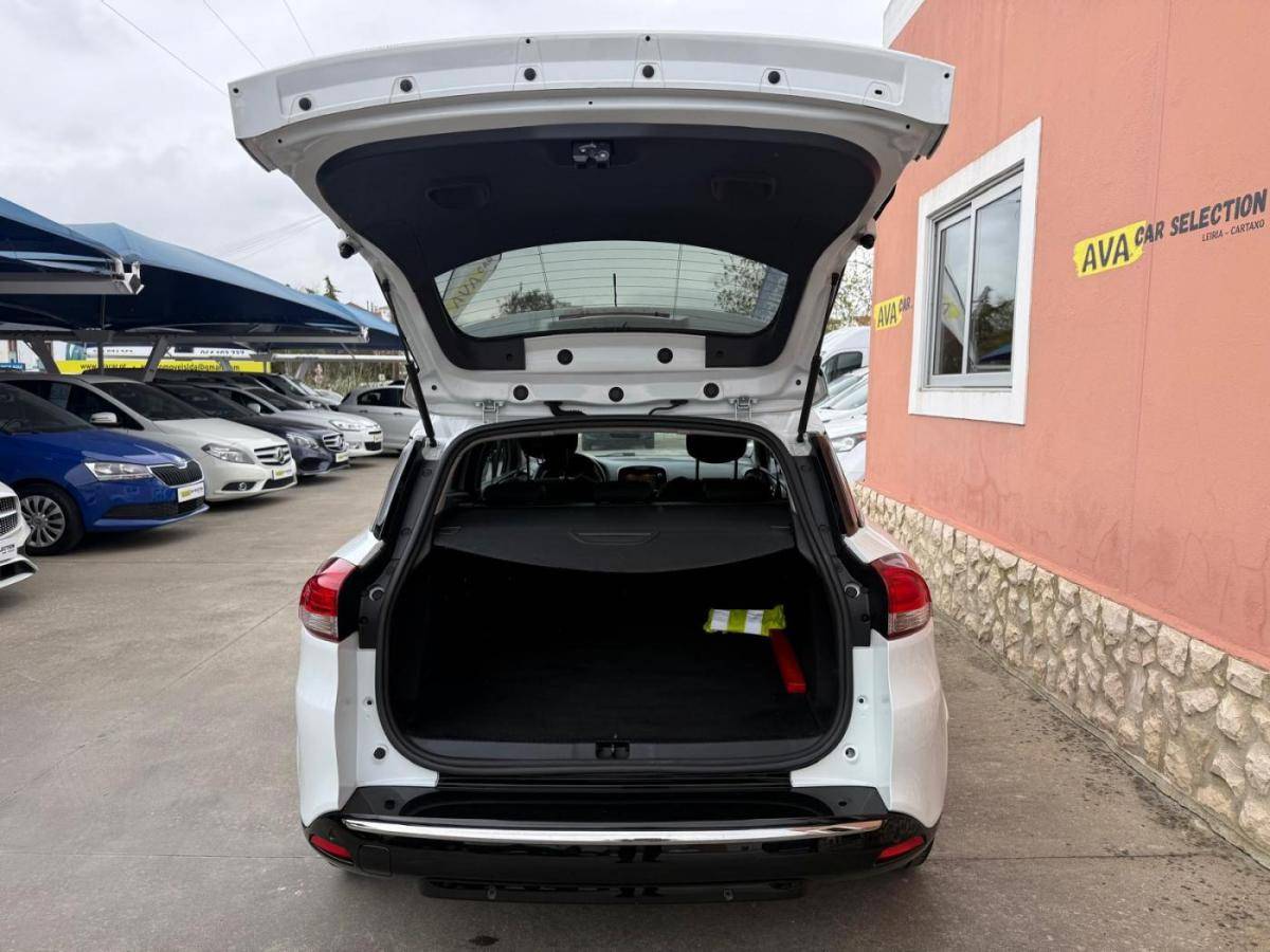 renault-clio-sport-tourer-2018-diesel-1461cc