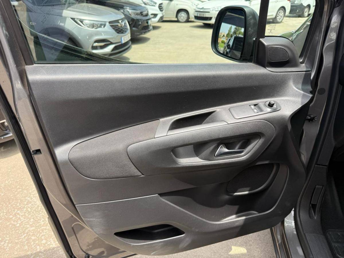 opel-combo-2022-diesel-1499cc