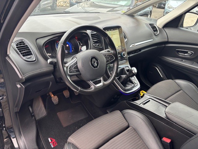 renault-scenic-2017-gpl-1197cc