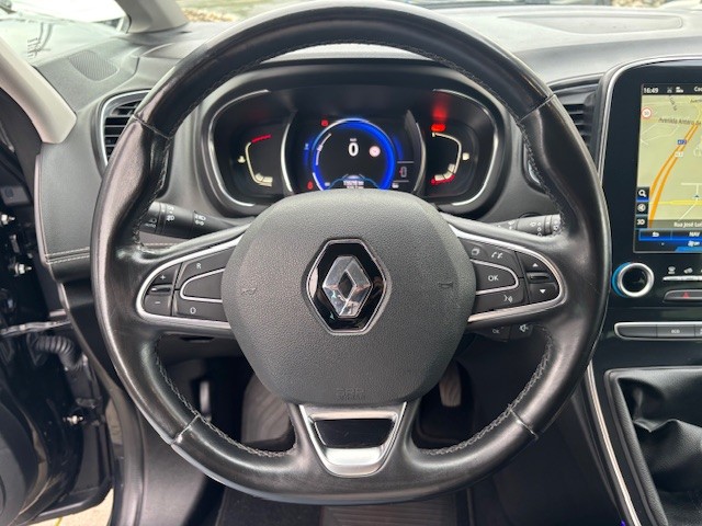 renault-scenic-2017-gpl-1197cc