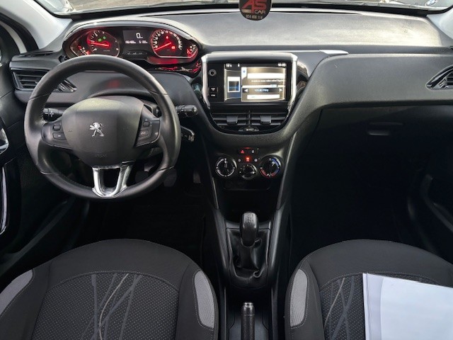 peugeot-208-2014-diesel-1398cc