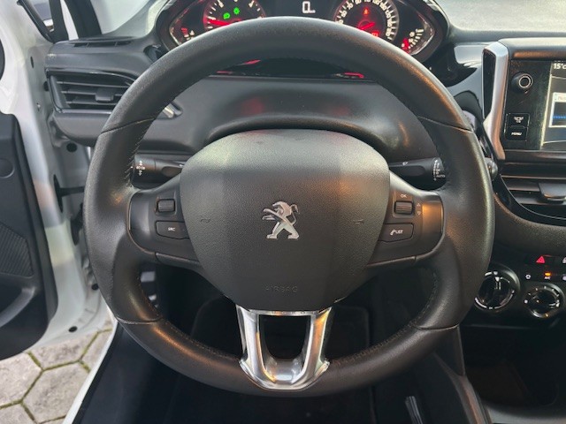 peugeot-208-2014-diesel-1398cc