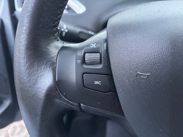 peugeot-2008-2018-diesel-1560cc