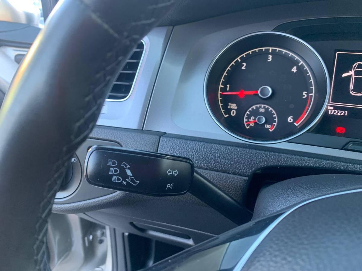 volkswagen-golf-2013-diesel-1598cc