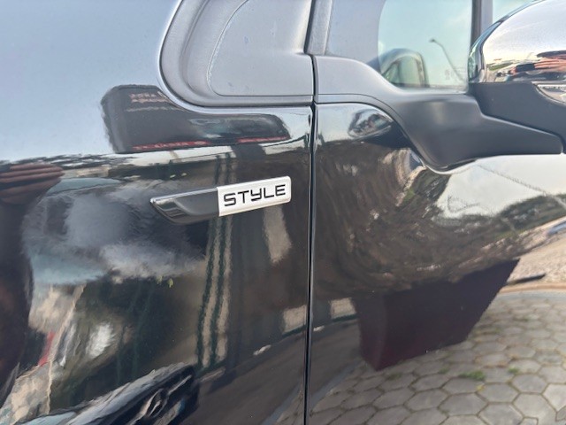 peugeot-2008-2016-diesel-1560cc