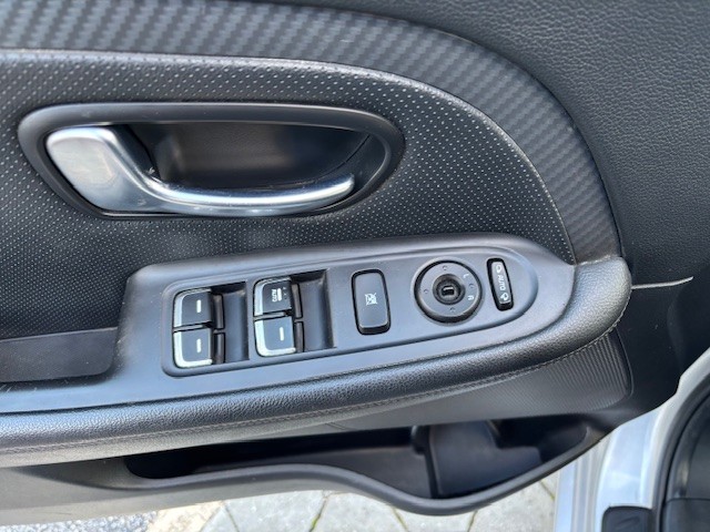 kia-carens-2019-diesel-1685cc