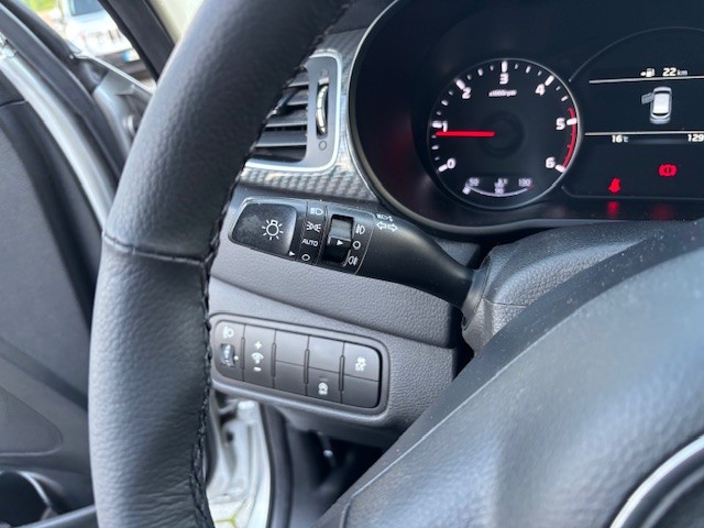 kia-carens-2019-diesel-1685cc