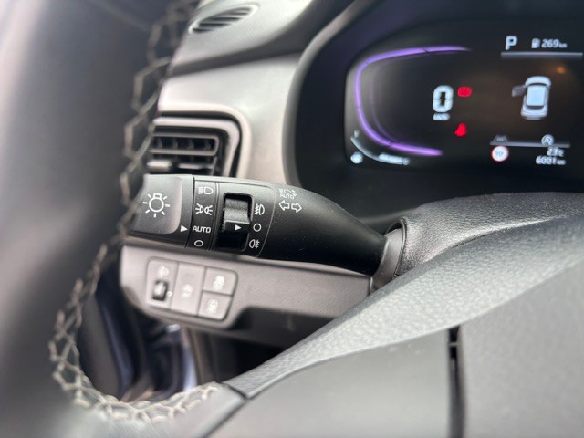 kia-stonic-2025-gasolina-998cc