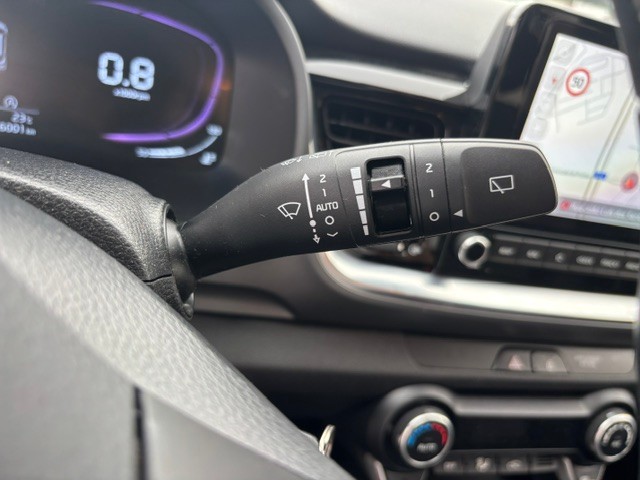 kia-stonic-2025-gasolina-998cc