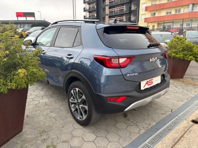 kia-stonic-2025-gasolina-998cc