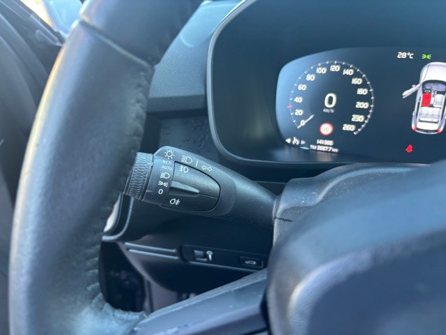 volvo-xc40-2018-gasolina-1477cc