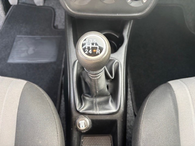 fiat-punto-2018-gasolina-1242cc